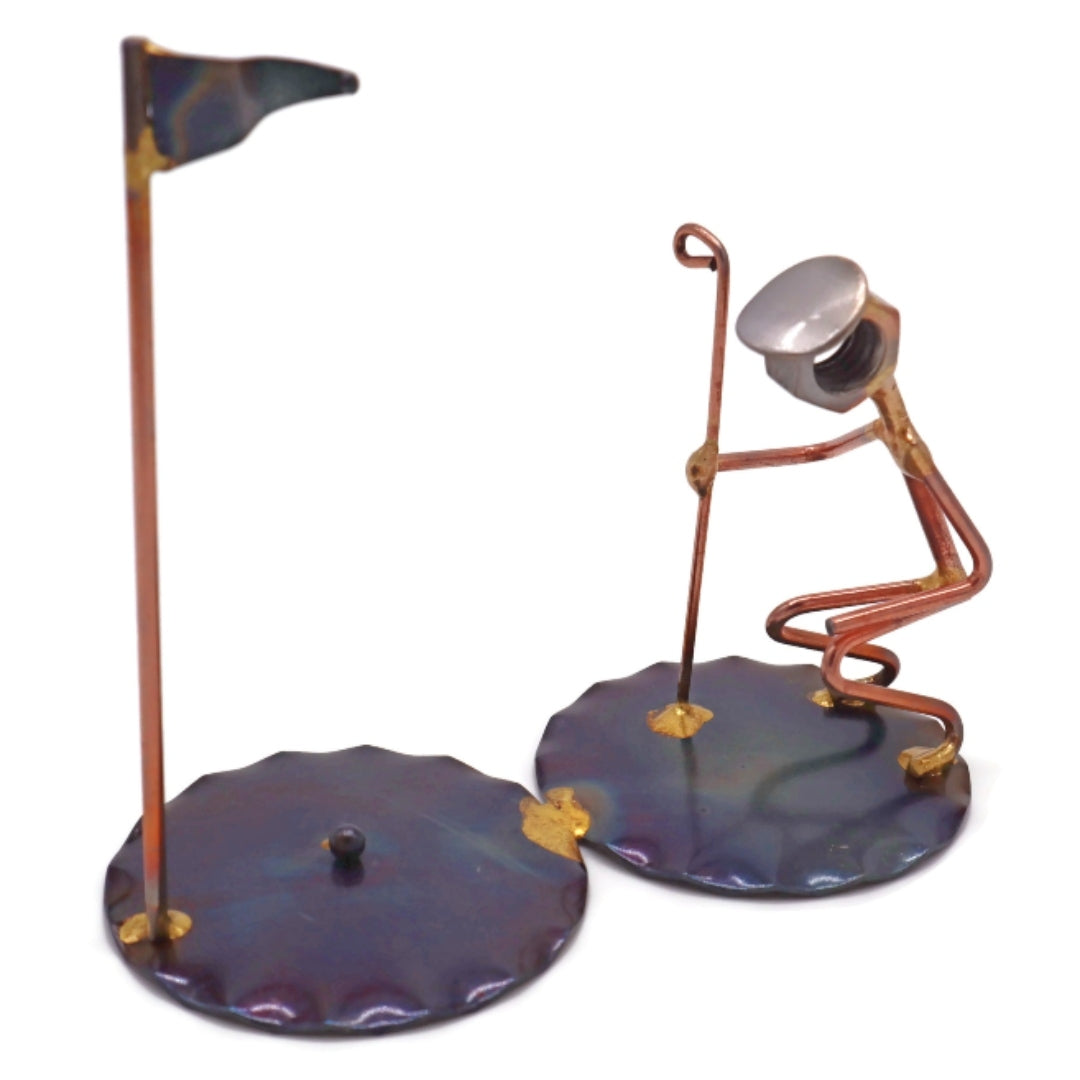 Golf Short Putt Man
