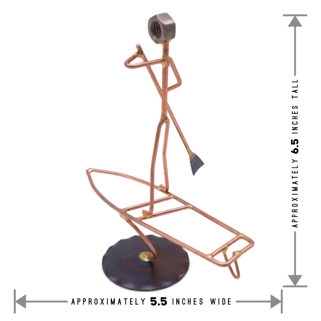 Hombre de tabla de remo